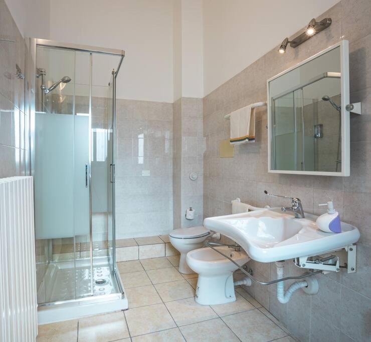 Al Torrente Apartment Monza - Milano + Free Wifi Seveso Exterior photo